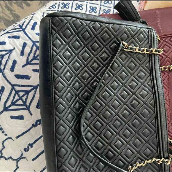 Tory Burch Designer Quilted Leather Fleming tote purse handbag - Picture 4 of 10